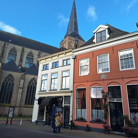 Bed and Breakfast De Zevenster "Gevestigd Aan De Winkelstraat" Kampen Esterno foto