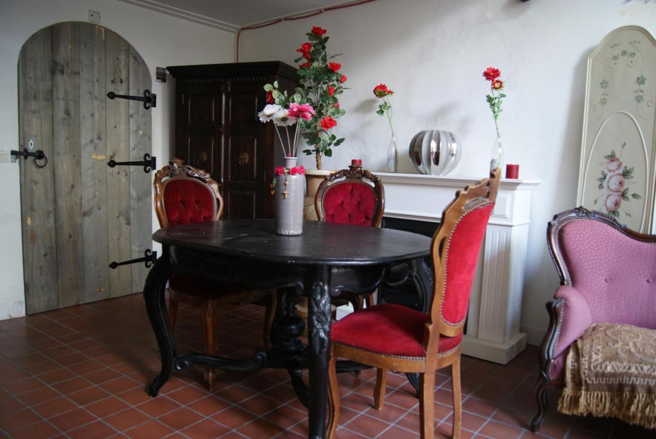 Bed and Breakfast De Zevenster "Gevestigd Aan De Winkelstraat" Kampen Esterno foto