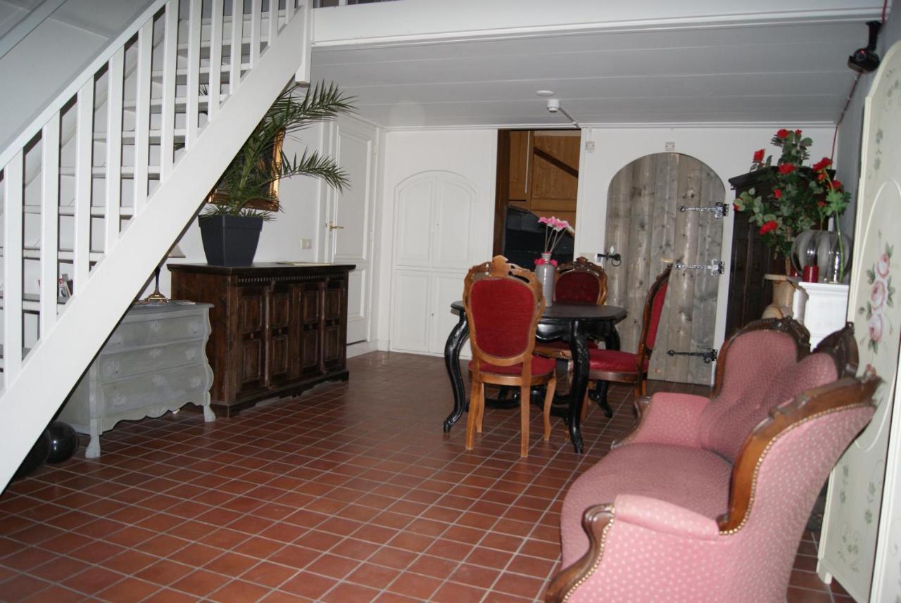 Bed and Breakfast De Zevenster "Gevestigd Aan De Winkelstraat" Kampen Esterno foto