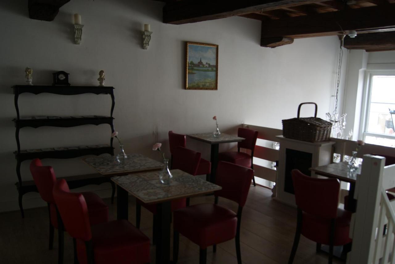 Bed and Breakfast De Zevenster "Gevestigd Aan De Winkelstraat" Kampen Esterno foto