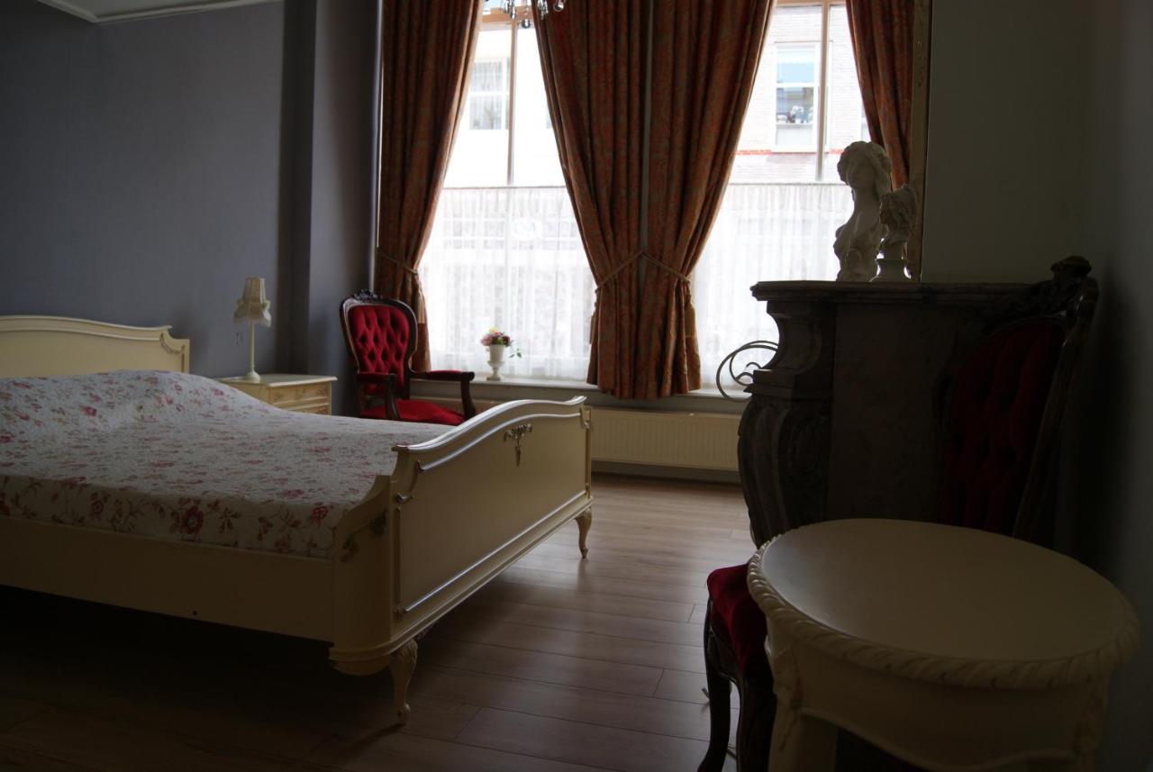 Bed and Breakfast De Zevenster "Gevestigd Aan De Winkelstraat" Kampen Esterno foto