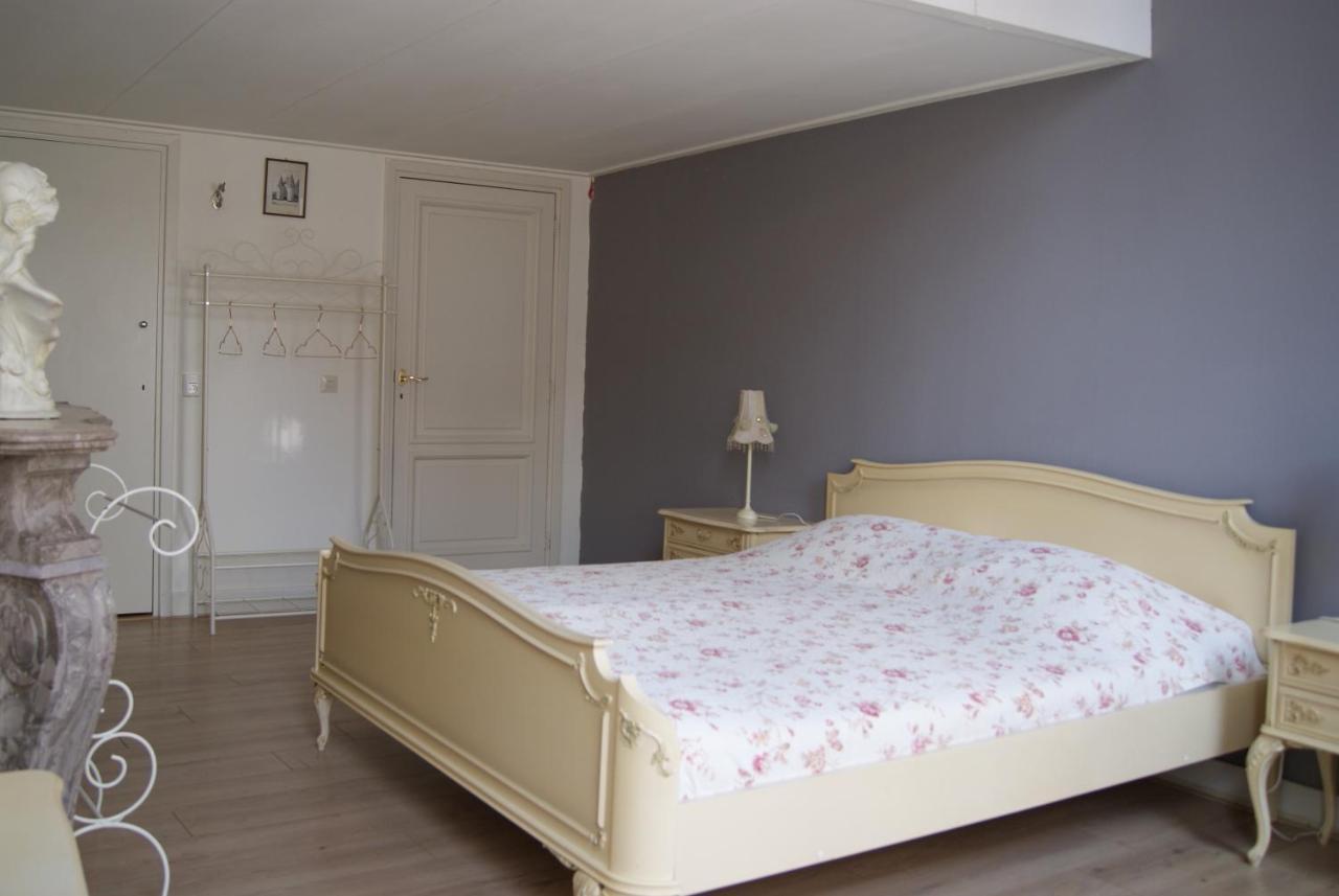 Bed and Breakfast De Zevenster "Gevestigd Aan De Winkelstraat" Kampen Esterno foto