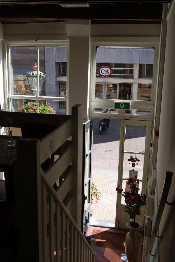 Bed and Breakfast De Zevenster "Gevestigd Aan De Winkelstraat" Kampen Esterno foto