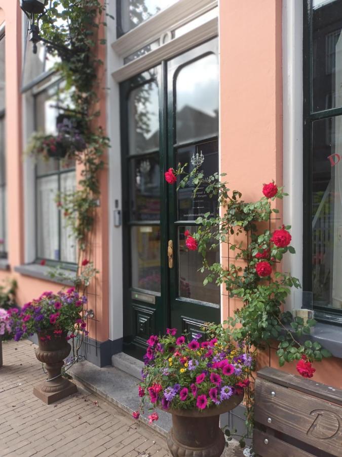 Bed and Breakfast De Zevenster "Gevestigd Aan De Winkelstraat" Kampen Esterno foto