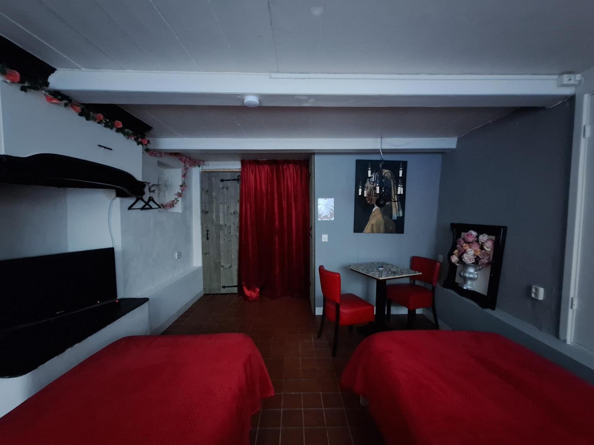 Bed and Breakfast De Zevenster "Gevestigd Aan De Winkelstraat" Kampen Esterno foto